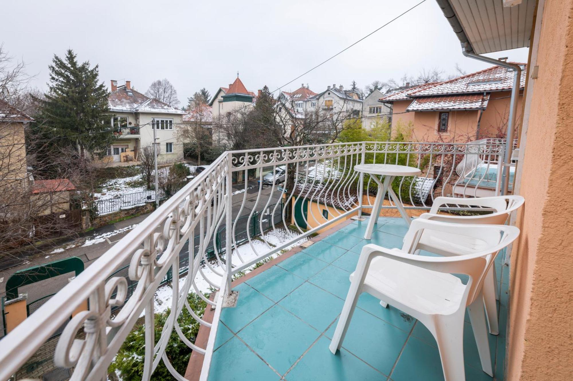 Hotel Kristal Budapest Exterior foto